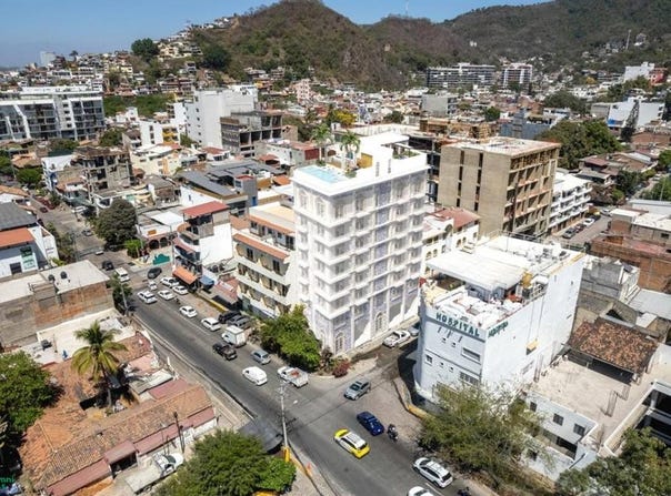 41.EDNIA in the Romantic Zone E5, Emiliano Zapata, Puerto Vallarta, Jalisco, Puerto Vallarta, Jalisco 48380