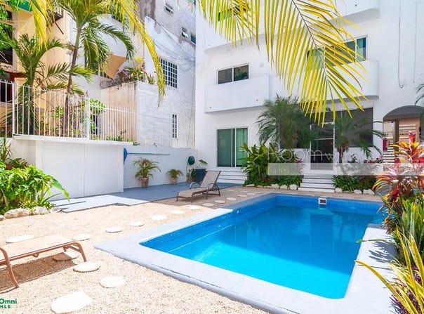 Calle 44, Playa Del Carmen, Quintana Roo 77720