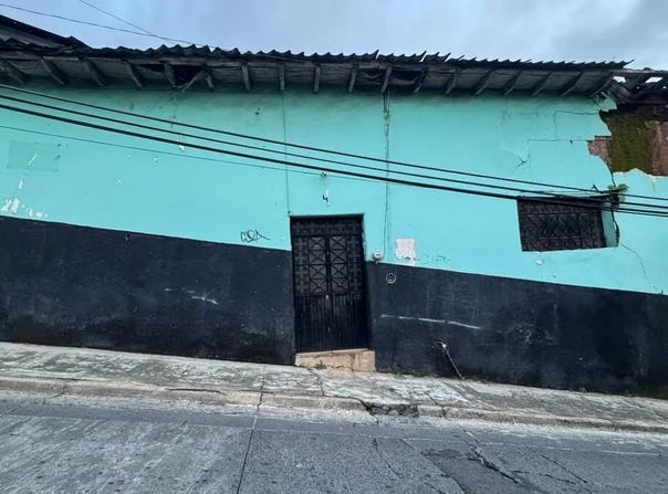 Calle Jiménez, 4, Cupatitzio, Michoacán 60070