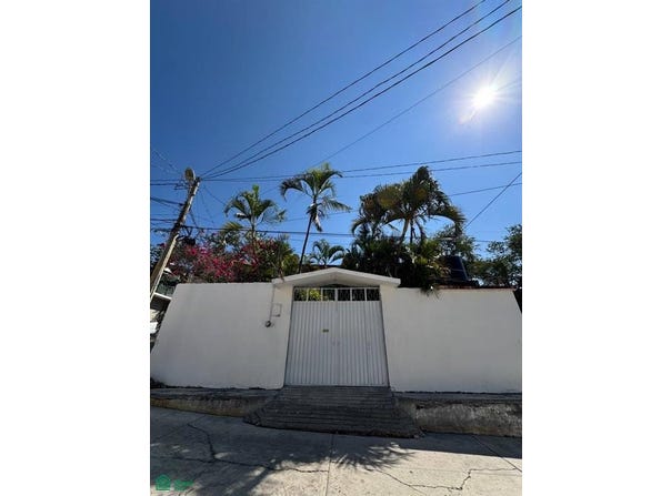 Calle Diamante, esquina con Calle Amatista, Lote 5, Manzana 10, Fraccionamiento Paludismo, 5, 20 de Noviembre, Chilpancingo de los Bravo, Guerrero, Chilpancingo de los Bravo, Guerrero 39001