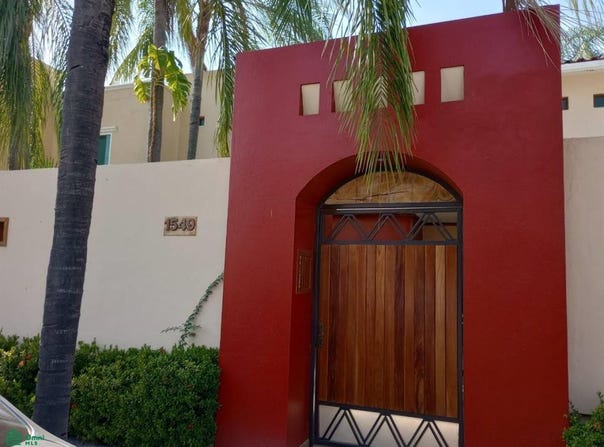 Palma Areca 1549, Esmeralda, Colima, Colima, 28017, Colima, Colima 28017