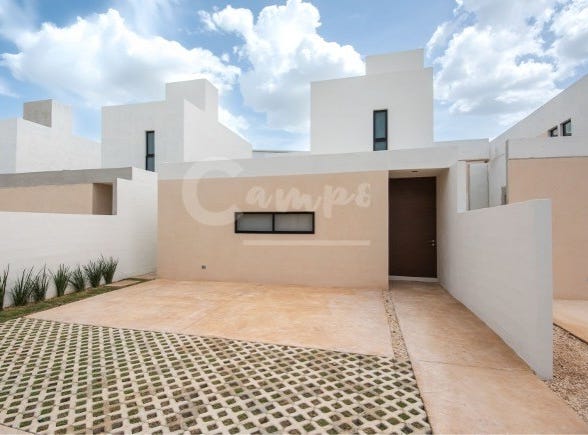 Calle 22, Conkal, Yucatan 97345