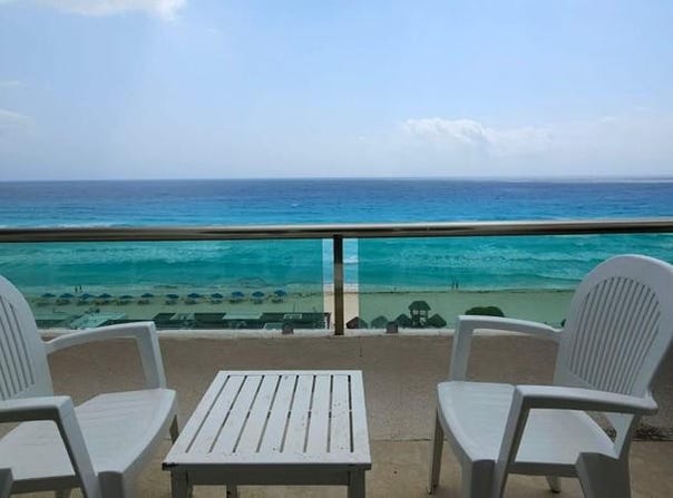 MZ.53 LT.8 Blvd. Kukulcan, Cancún, Quintana Roo 77500