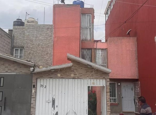 RETORNO 3 # 16 COND 2 MZ 2 LOTE 35, Los Héroes Ecatepec III Secc., Ecatepec de Morelos, Estado De México, 55023, Ecatepec de Morelos, Mexico 55023