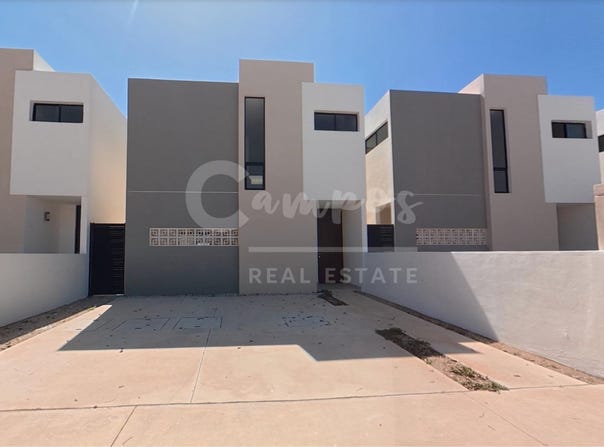 88 C. 21, Cholul, Yucatan 97305