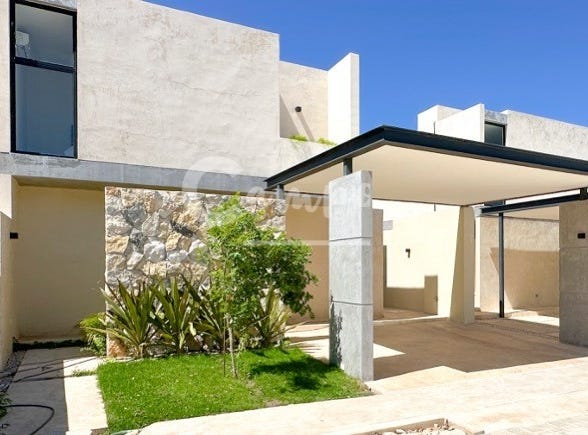 Calle 21, Conkal, Yucatan 97345