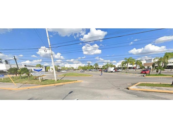Yucatán, Mérida, Fraccionamiento Montebello, Fraccionamiento Montebello, Yucatan 97113