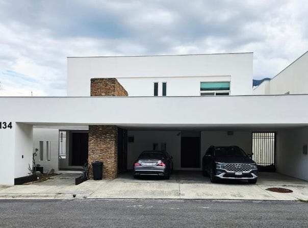 Lomas del Sur, Monterrey, Nuevo Leon 64989