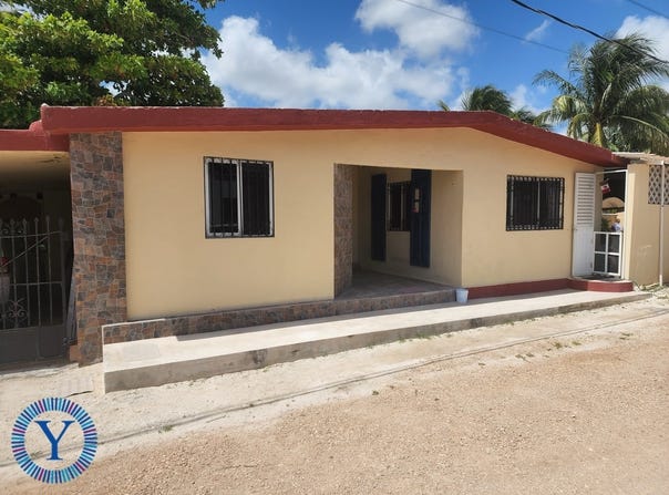 681 C. 19, Chelem, Yucatan 97336