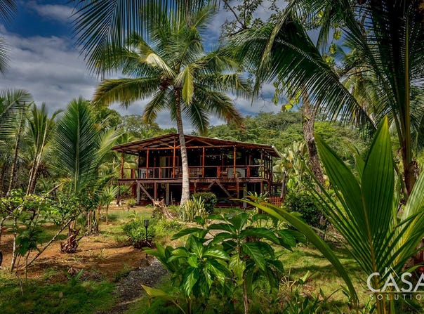 Tierra Oscura, Tierra Oscura, Bocas del Toro Province