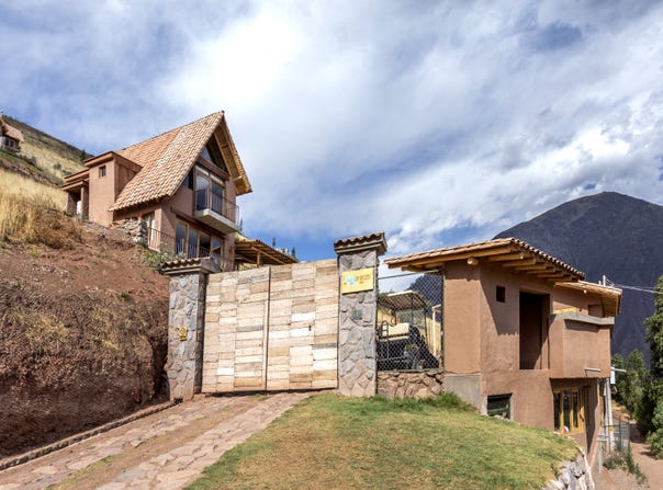 MXJ4+4W, Urubamba Province, Cusco 08670