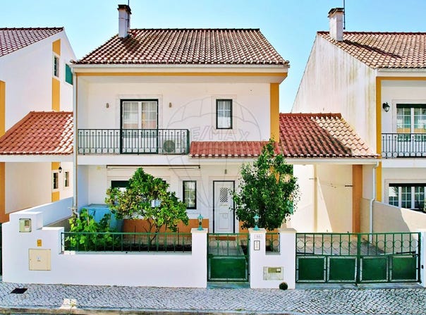 Azambuja, Lisbon 2050-003