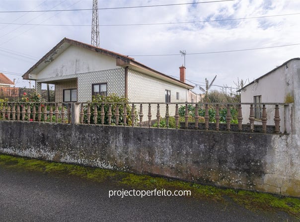 Paramos, Aveiro Municipality 4500