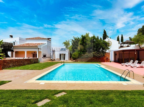 Ferragudo, Algarve 8400
