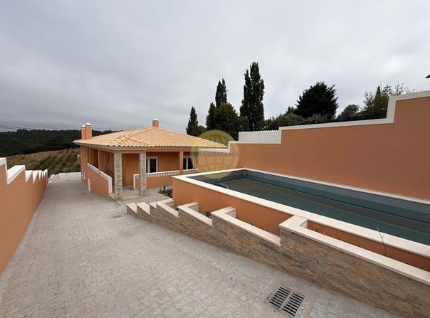 Salir De Matos, Leiria 2500