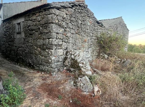 Moimenta da Beira, Viseu District