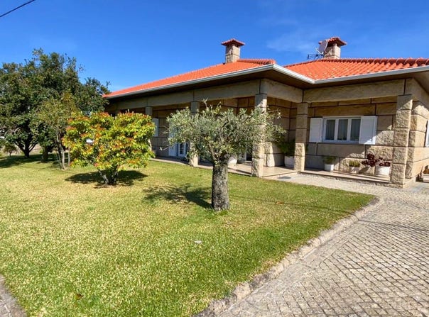 Resende, Viseu District 4660-304