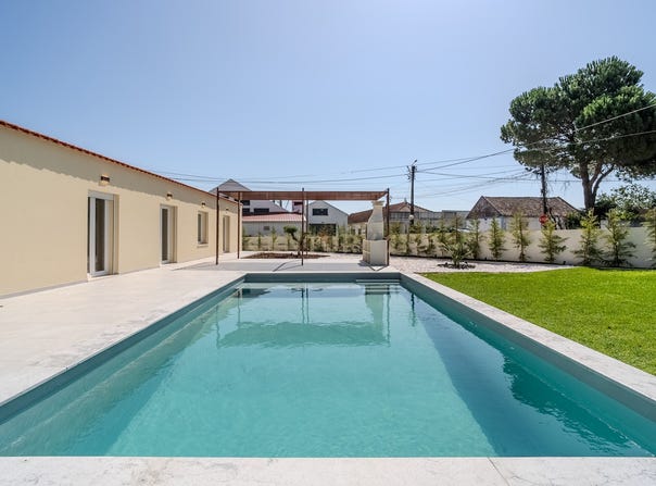 Almargem do Bispo, Lisbon