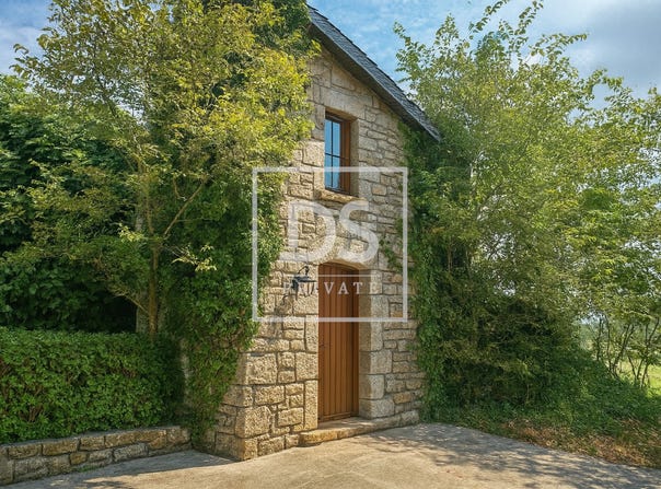 Vila Caiz, Porto District