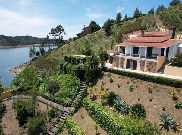 Serra e Junceira, Santarém District