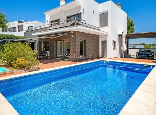 Silves, Algarve 8300
