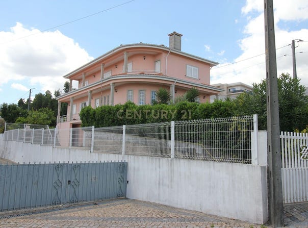 Paredes, Porto District