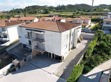 Guimaraes, Braga