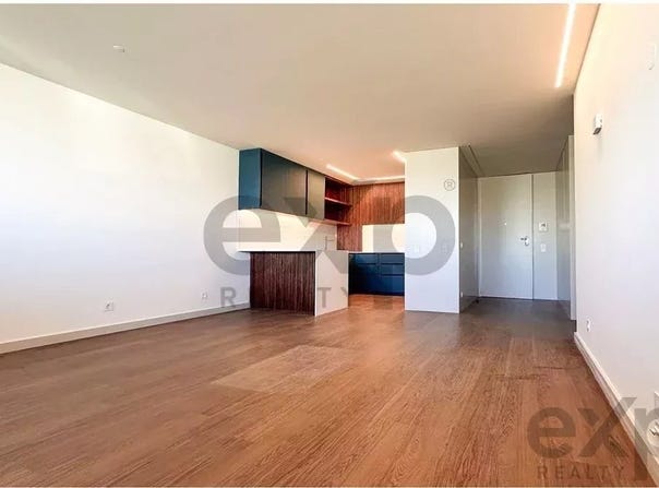 Rua 31, 192, Espinho, Aveiro District 4500-001