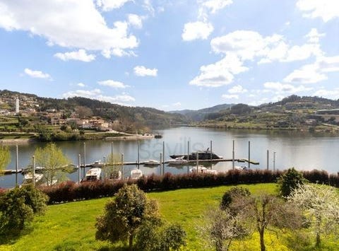 Penafiel, Porto
