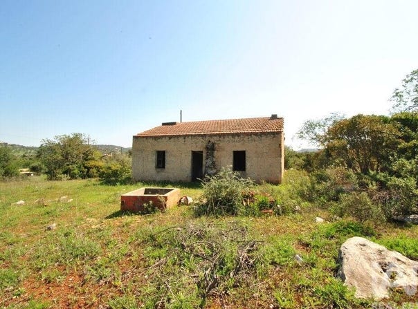 Paderne, Algarve 8200