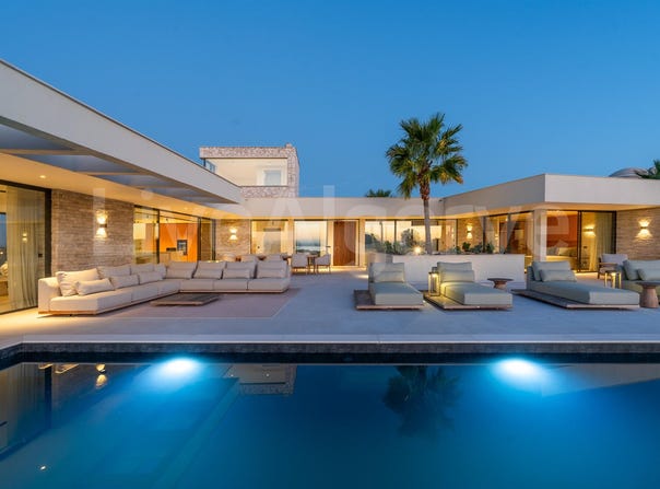 Ferragudo, Algarve 8400