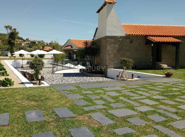 São Pedro Fins, Porto District