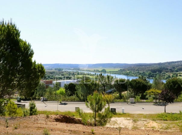 Constância, Constância, Santarém District 2250
