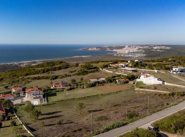 Nazaré, Leiria 2450