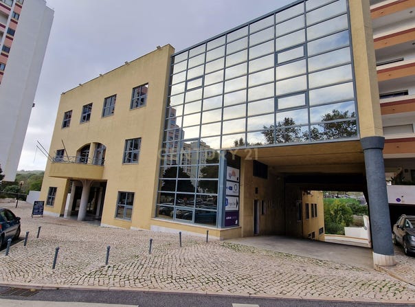 Carnaxide e Queijas, Lisbon