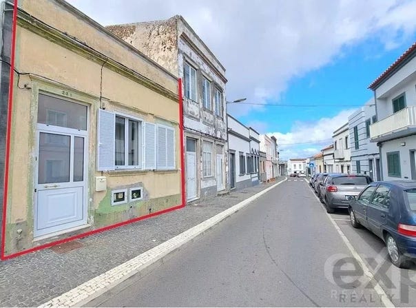 2º Rua de Santa Clara, 28B, Ponta Delgada, Azores 9500-431