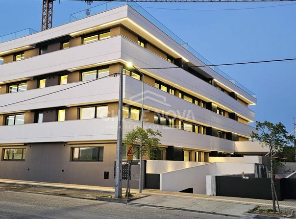 Avenida Fausto Ferreira, Aveiro, Aveiro District 3800