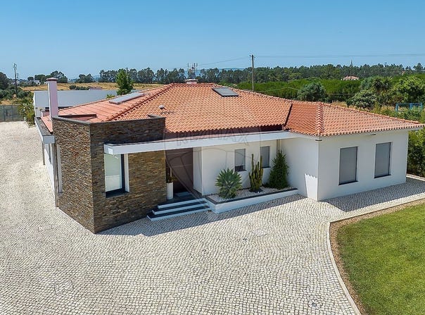 Santarém, Santarém District 2350