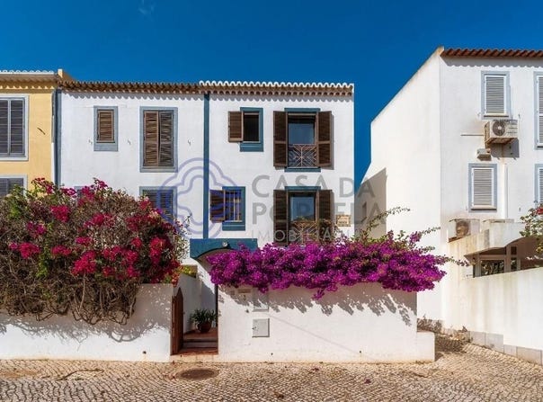 Quarteira, Algarve 8125-507