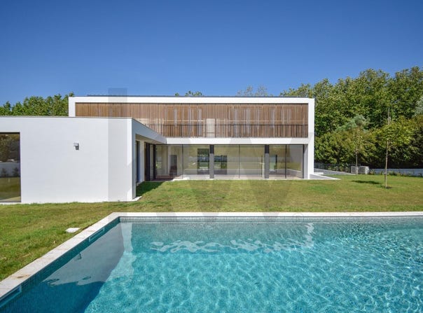 BARCARENA, Lisbon