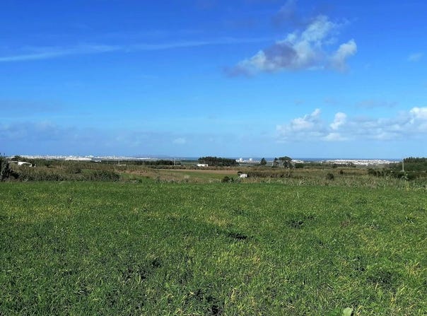 Atouguia Da Baleia, Leiria 2525