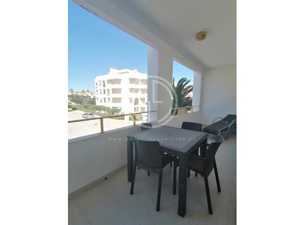 Porches, Algarve 8400