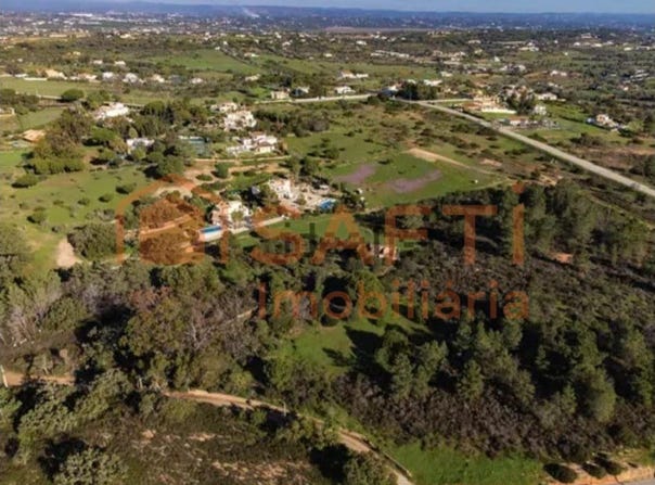 Lagoa e Carvoeiro, Algarve 8400
