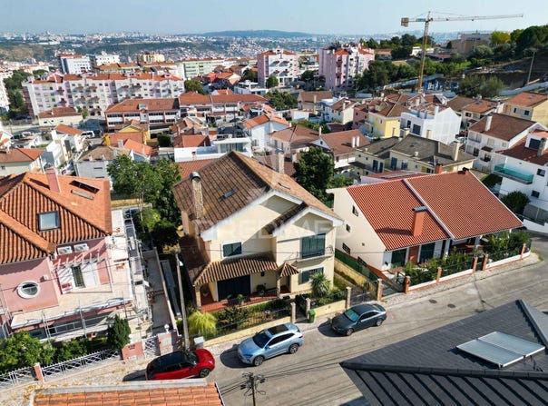 Ramada e Caneças, Odivelas, Lisbon 2620