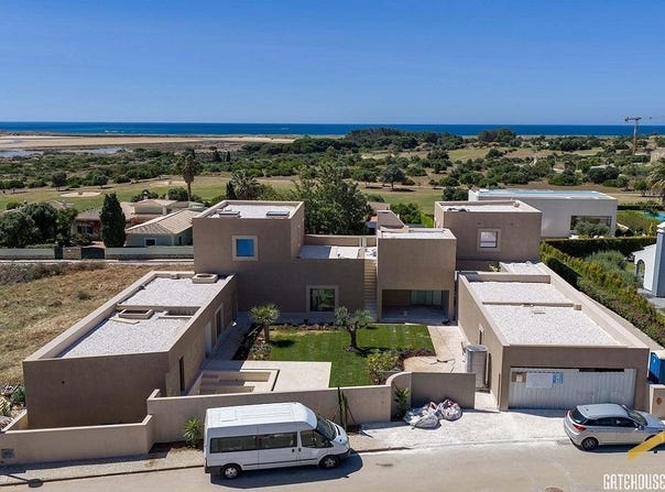 Lagos, Algarve 8600