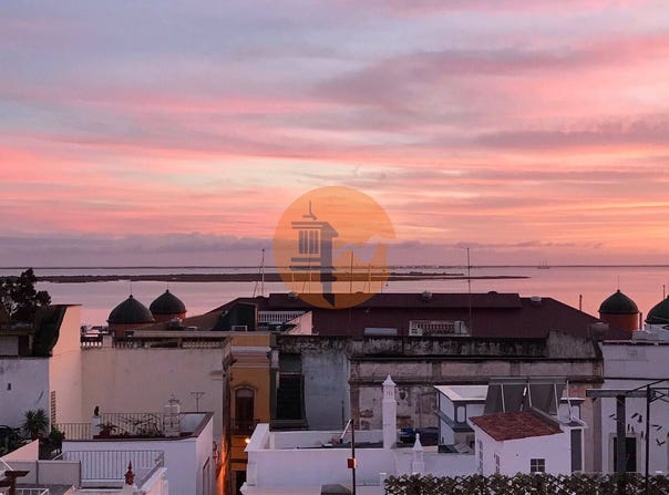 Faro, Algarve 8700