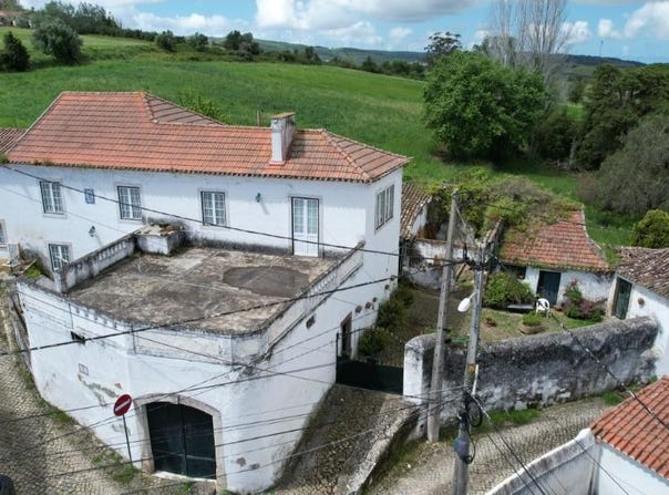 Dois Portos, Lisbon 2565