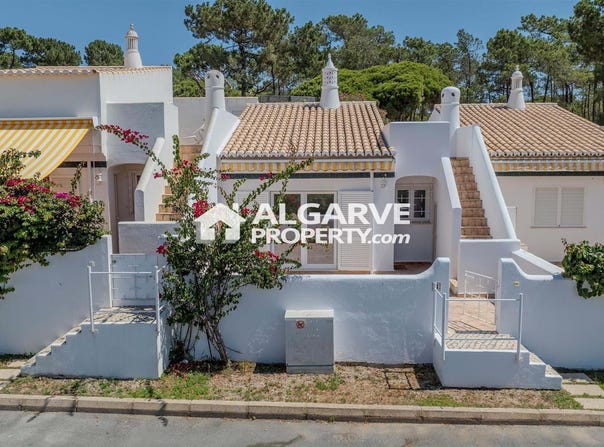 Vilamoura, Algarve 8125