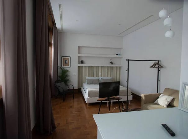 Rua Teixeira Lopes, Vila Nova de Gaia, Porto District 4400-320