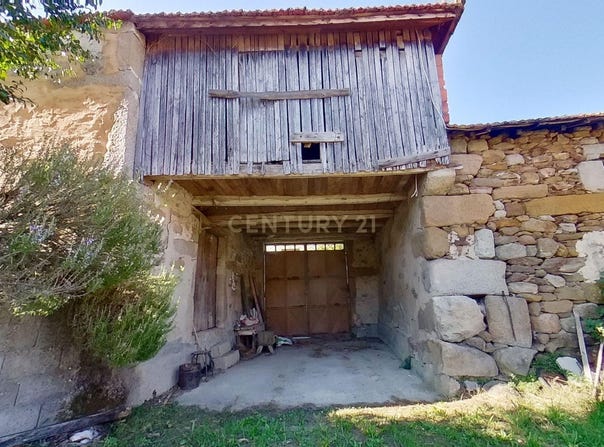 Tropeço, Aveiro District
